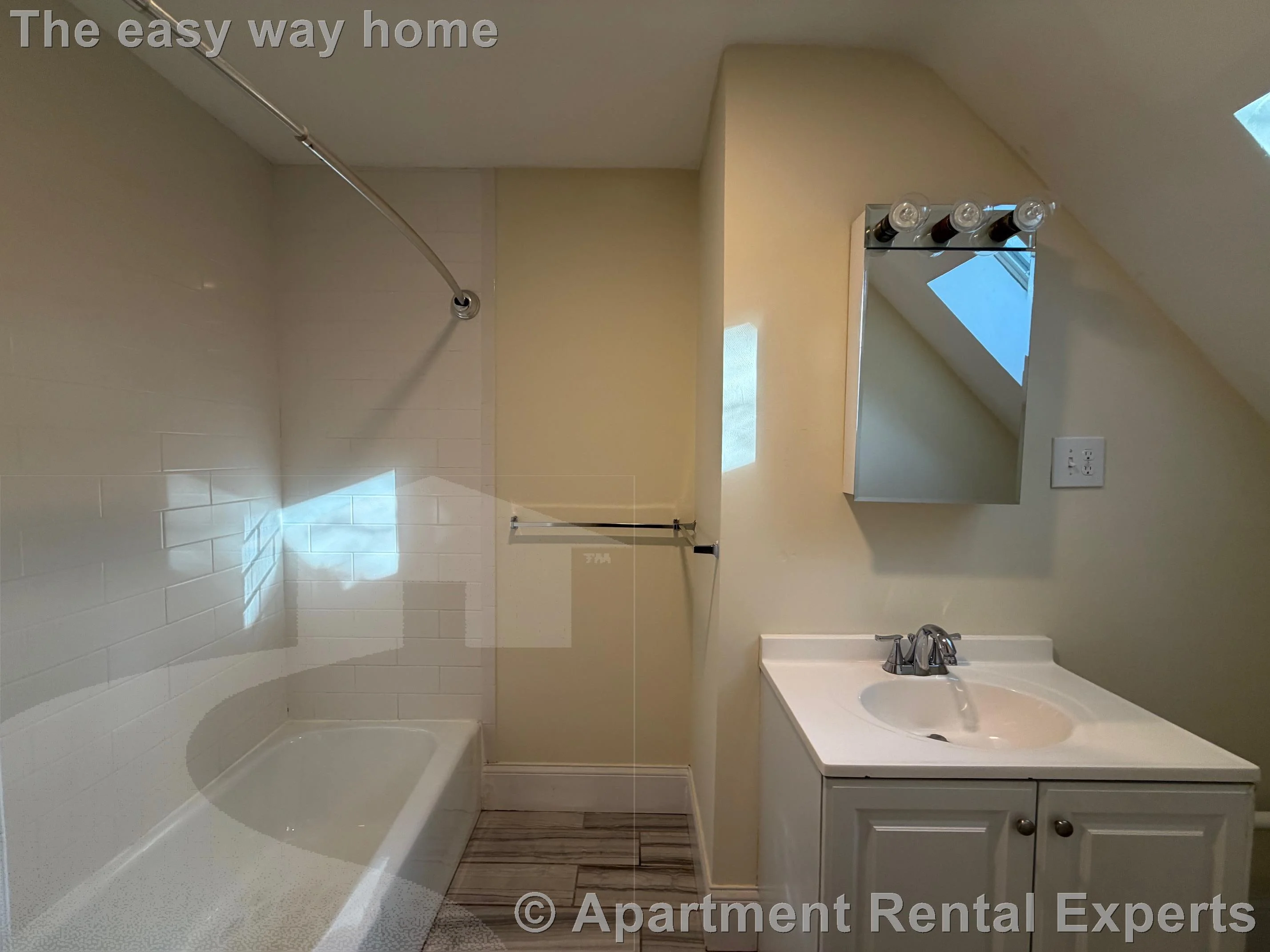 102 Sycamore St, Winter Hill