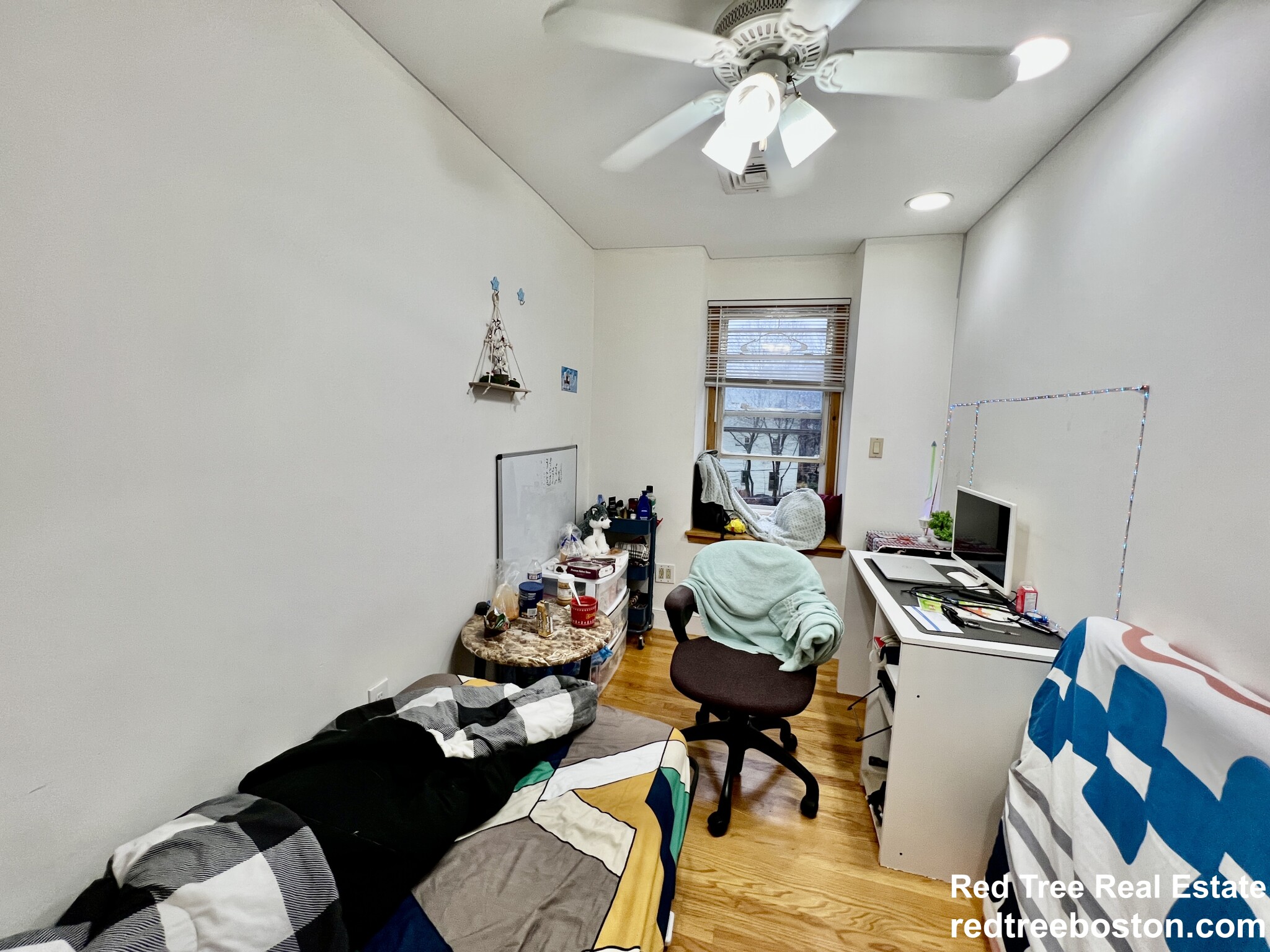 23 Highland Park Ave, Roxbury