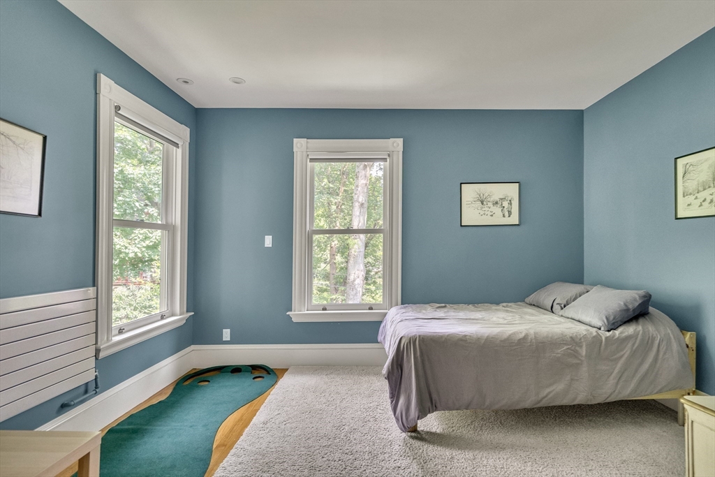 57 York Ter, Corey Hill