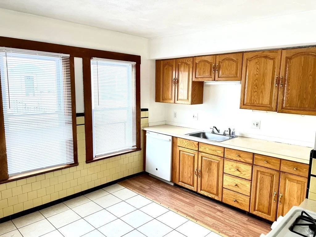 12 Forrest St, Winthrop