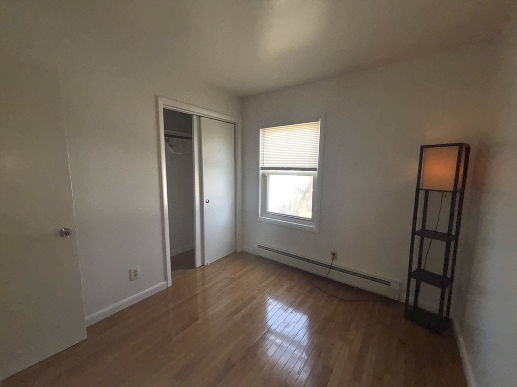 7 Howe Terr, Dorchester