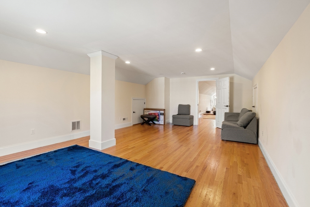 36 Normandy Rd, Lexington