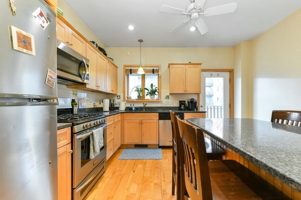 733 E 3rd St, South Boston