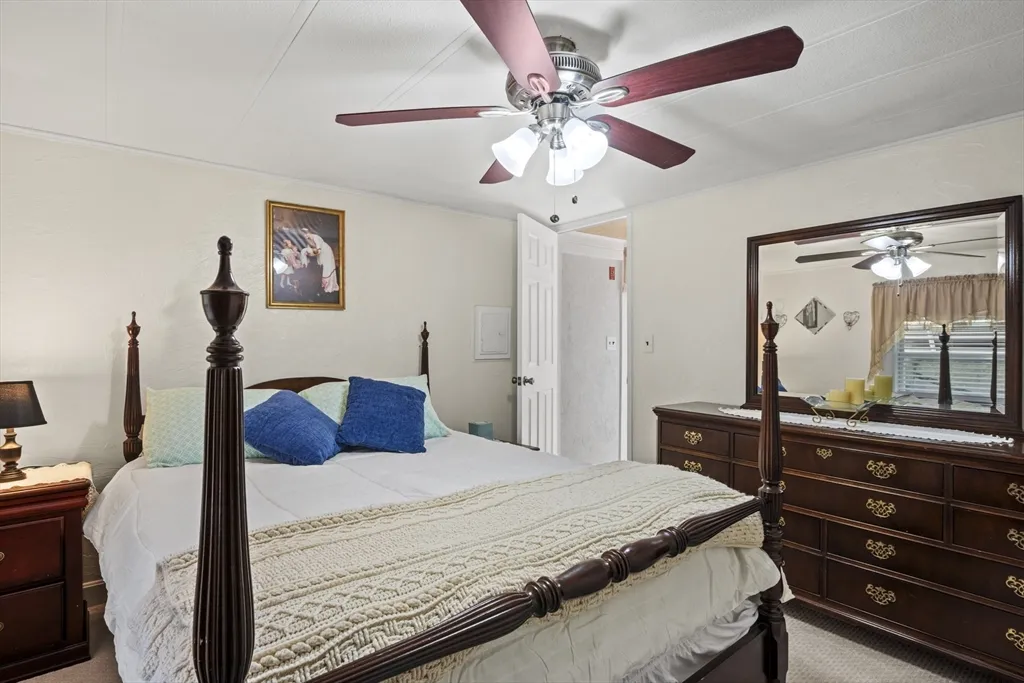 17 Irene Ave, Webster