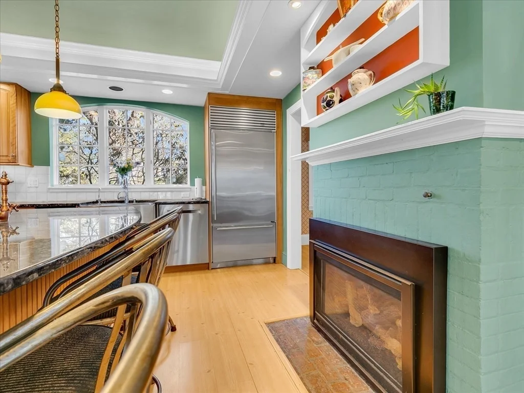 243 Upland Ave, Newton Highlands