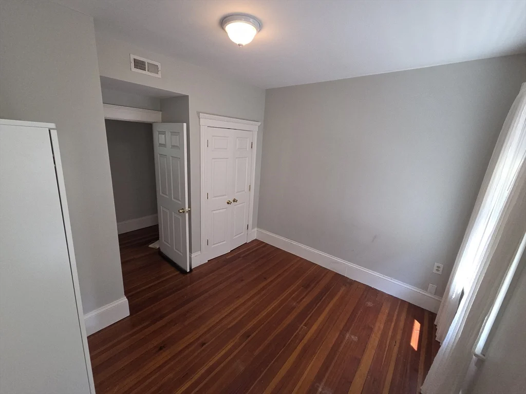 6 Sawyer Ave, Dorchester