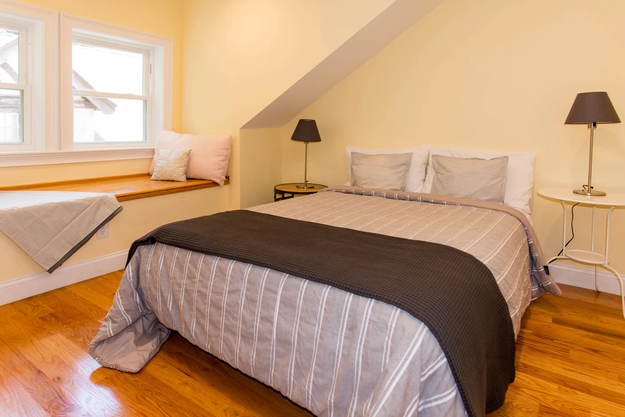 624 Cambridge St, Allston