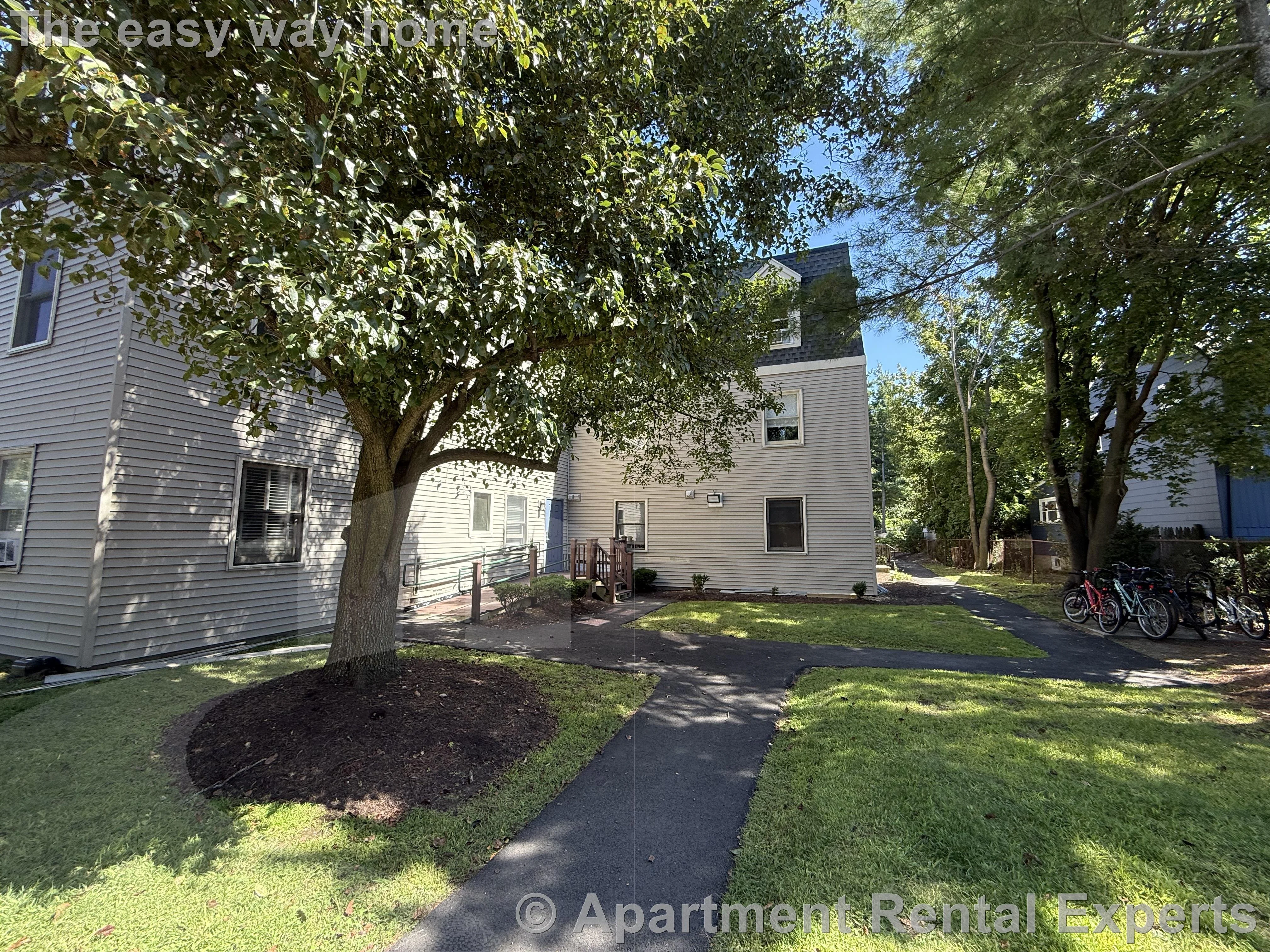 45 Cross St, Medford Square