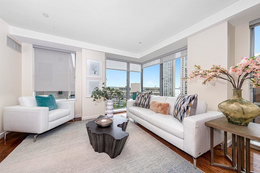 80 Broad, Waterfront