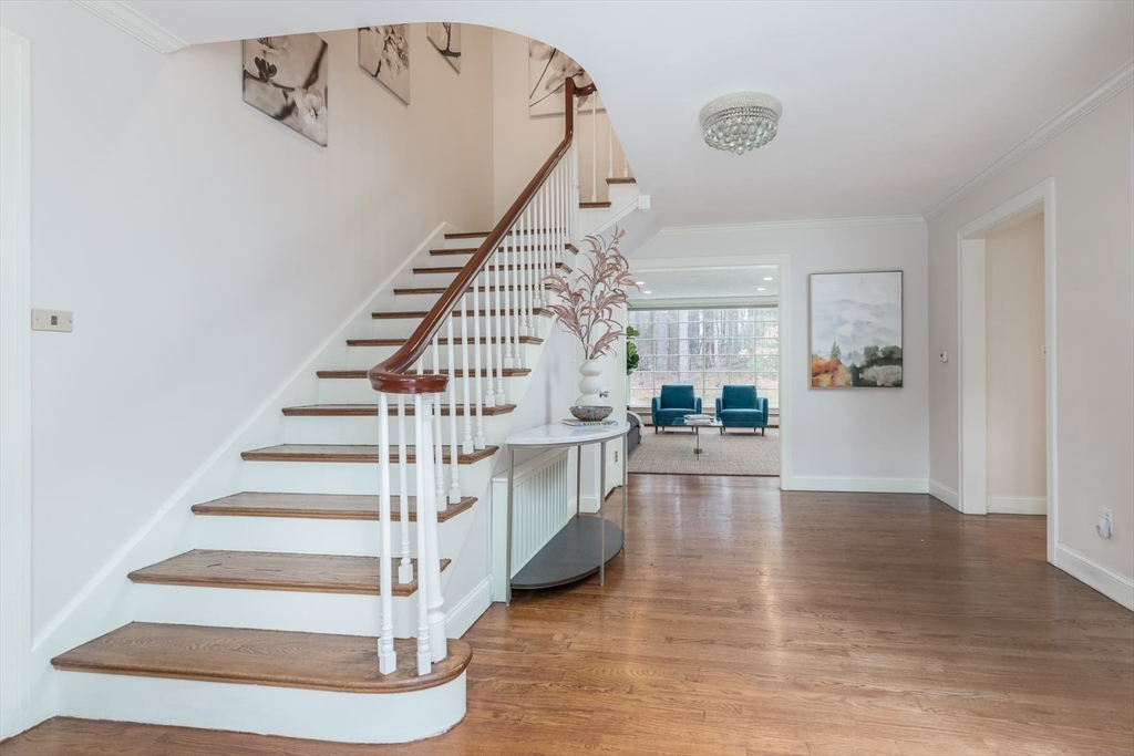 22 Bradford Rd, Weston