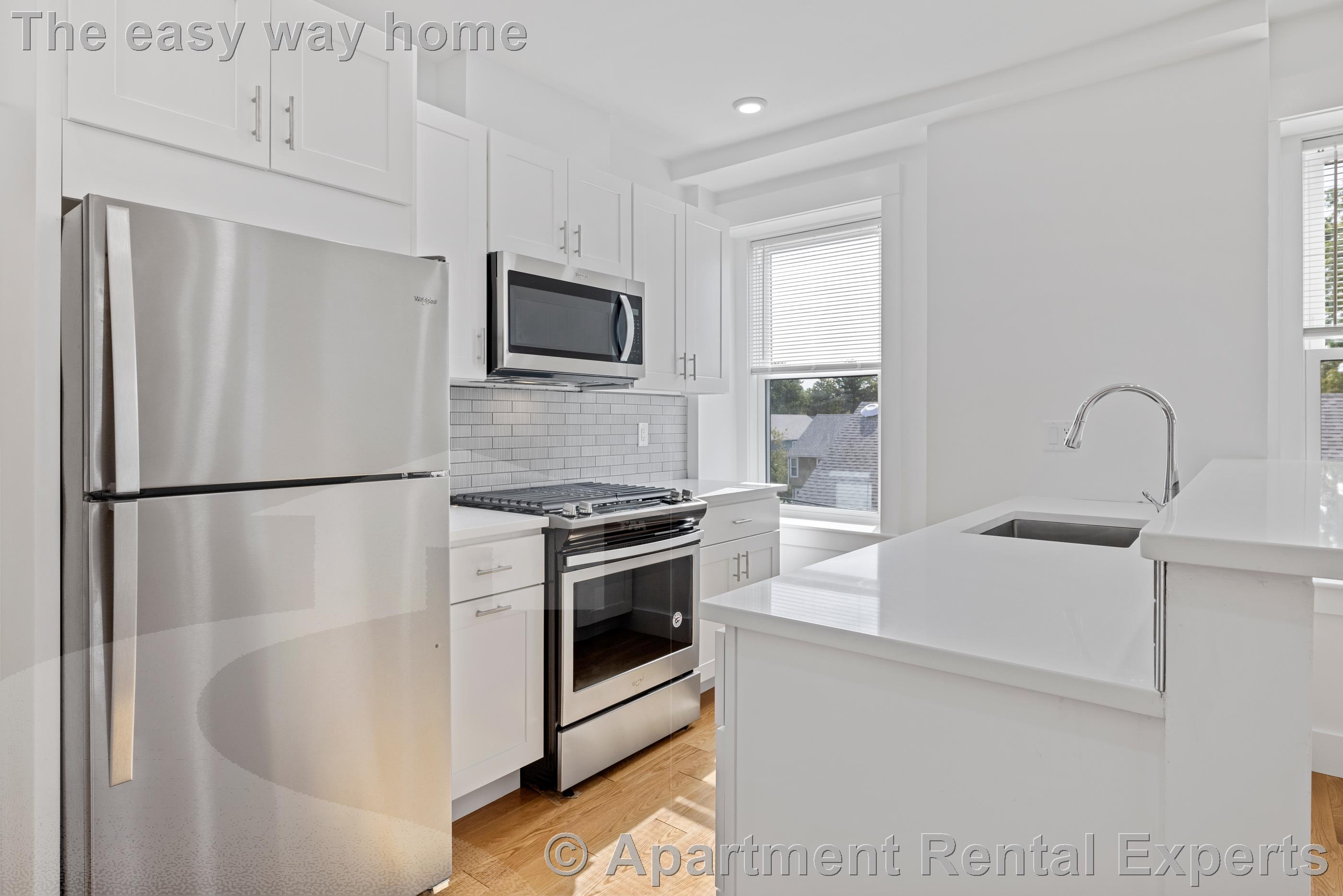 406 Columbia St, Central Square