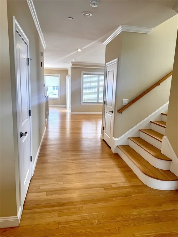 100 Baldwin Ave, Woburn