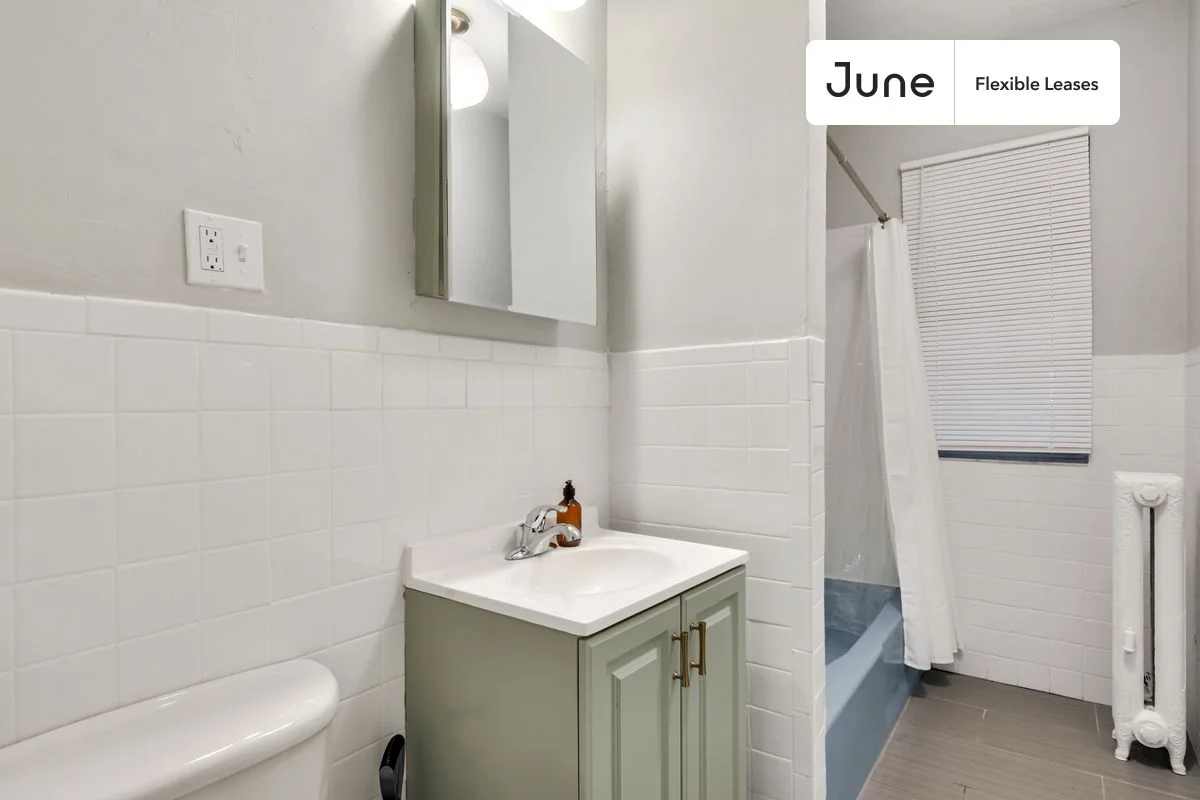 1905 Beacon St, Brookline