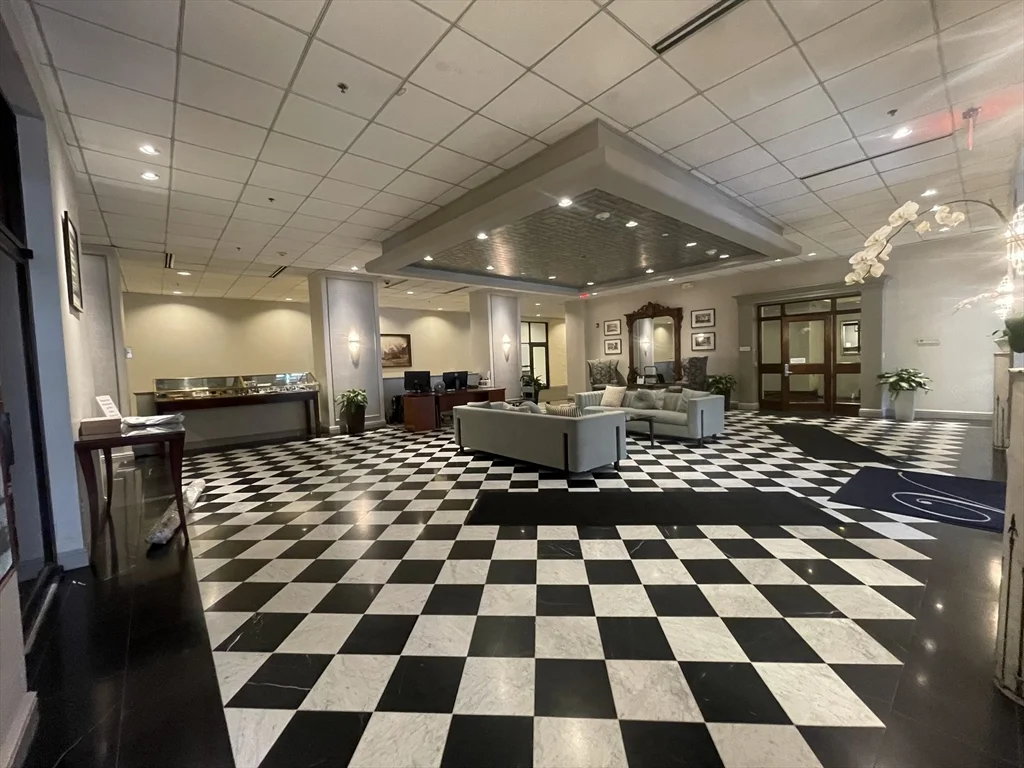 160 Commonwealth Ave, Back Bay