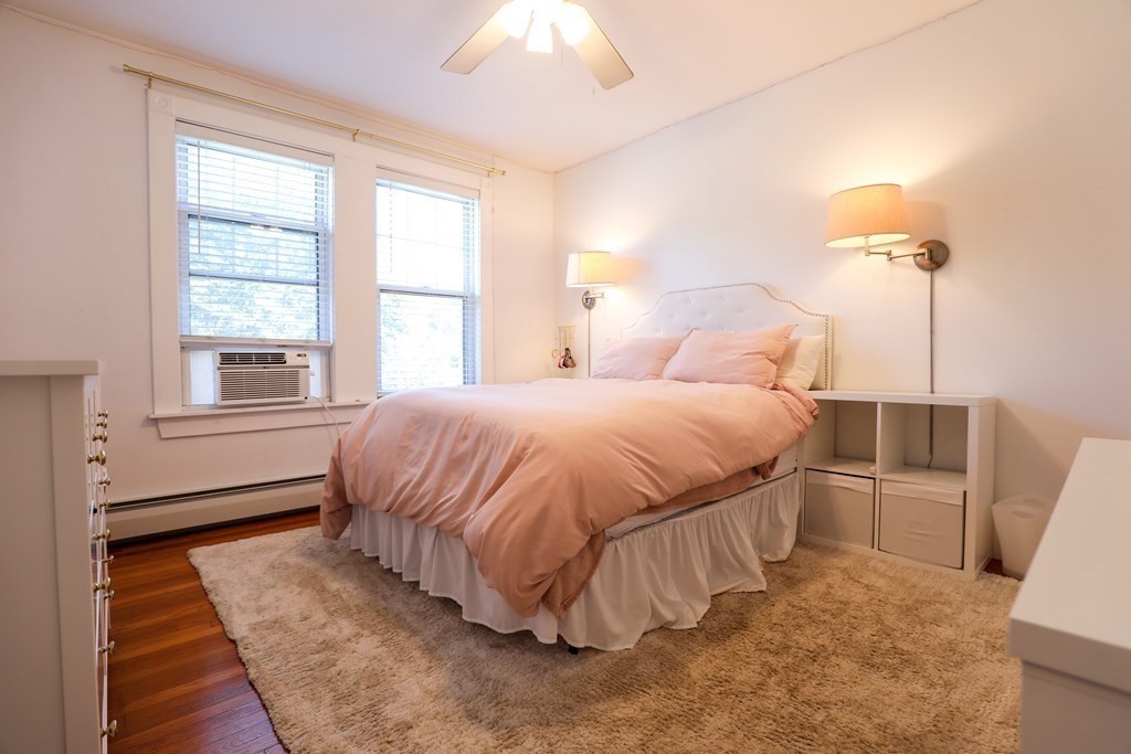 1718 Commonwealth Ave, Brighton