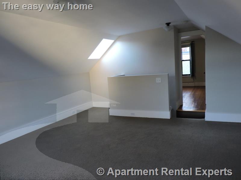 31 Athens St, Harvard Square