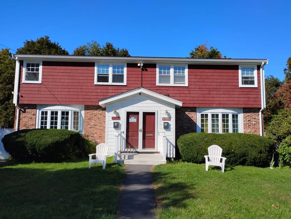 15 Robert Arey Dr, Randolph