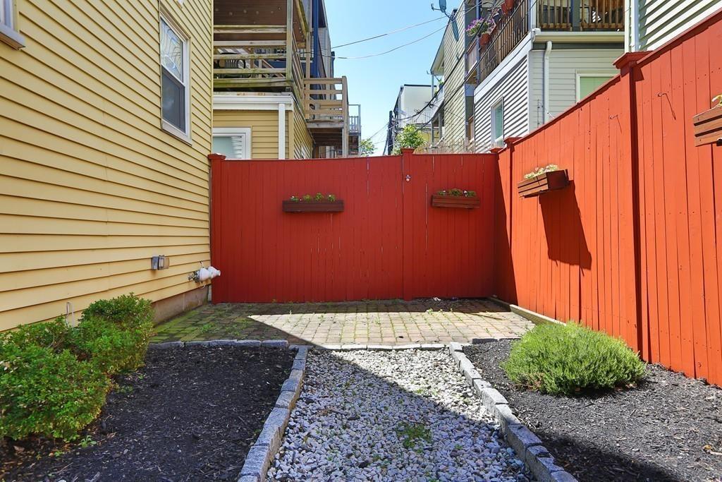 2 bed, 1 bath apartment for rent at 464 East 6th St Unit 1, South Boston — photo 12 of 14