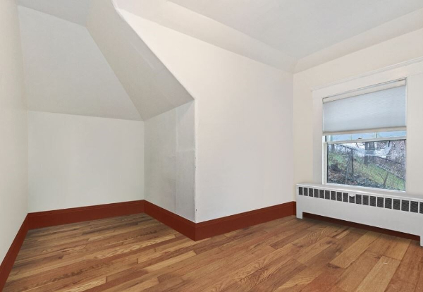 436 Waverley Oaks Rd, North Waltham