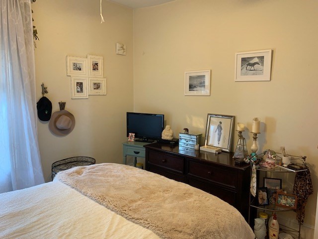 557 E6th St, South Boston