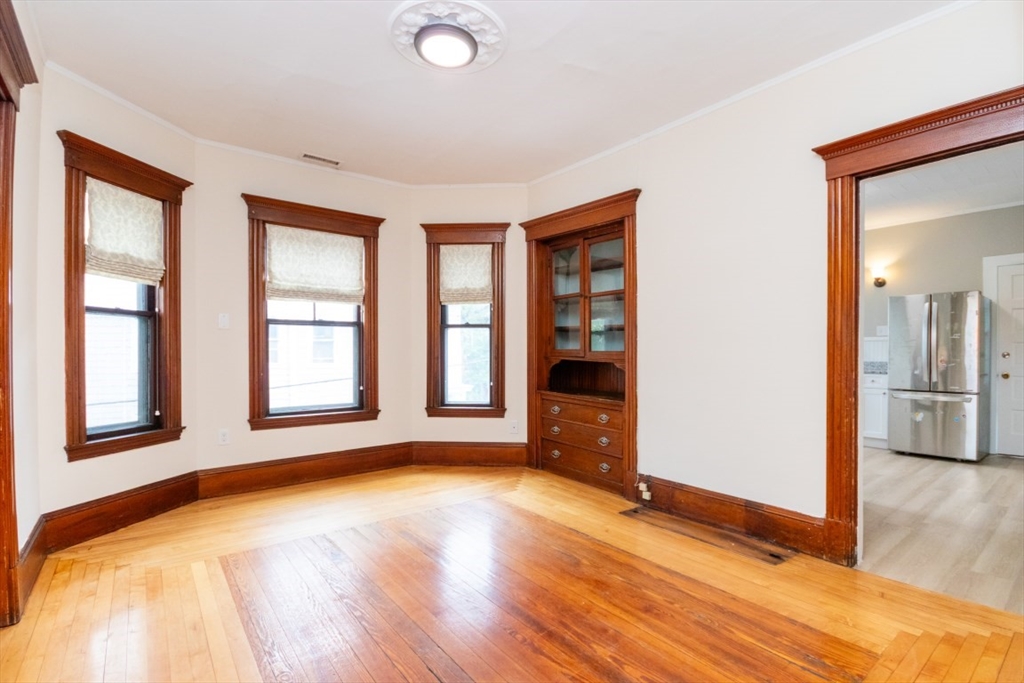 24 Walden, North Cambridge