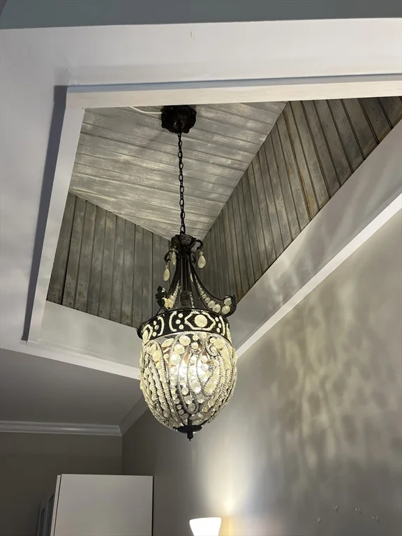 573 Shirley St, Winthrop