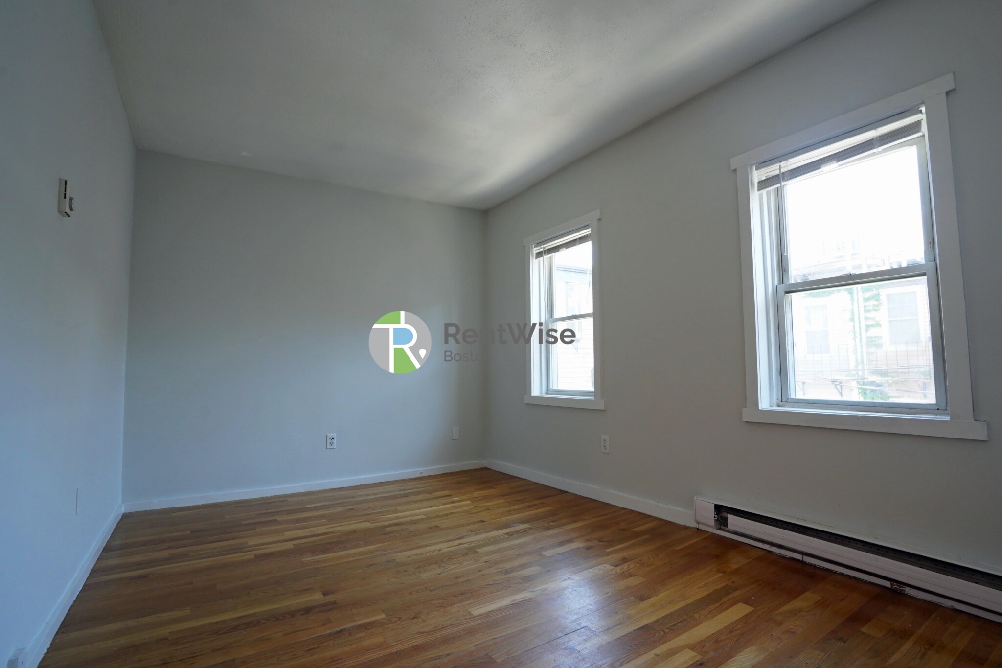 3 Schrepel Pl, South Boston