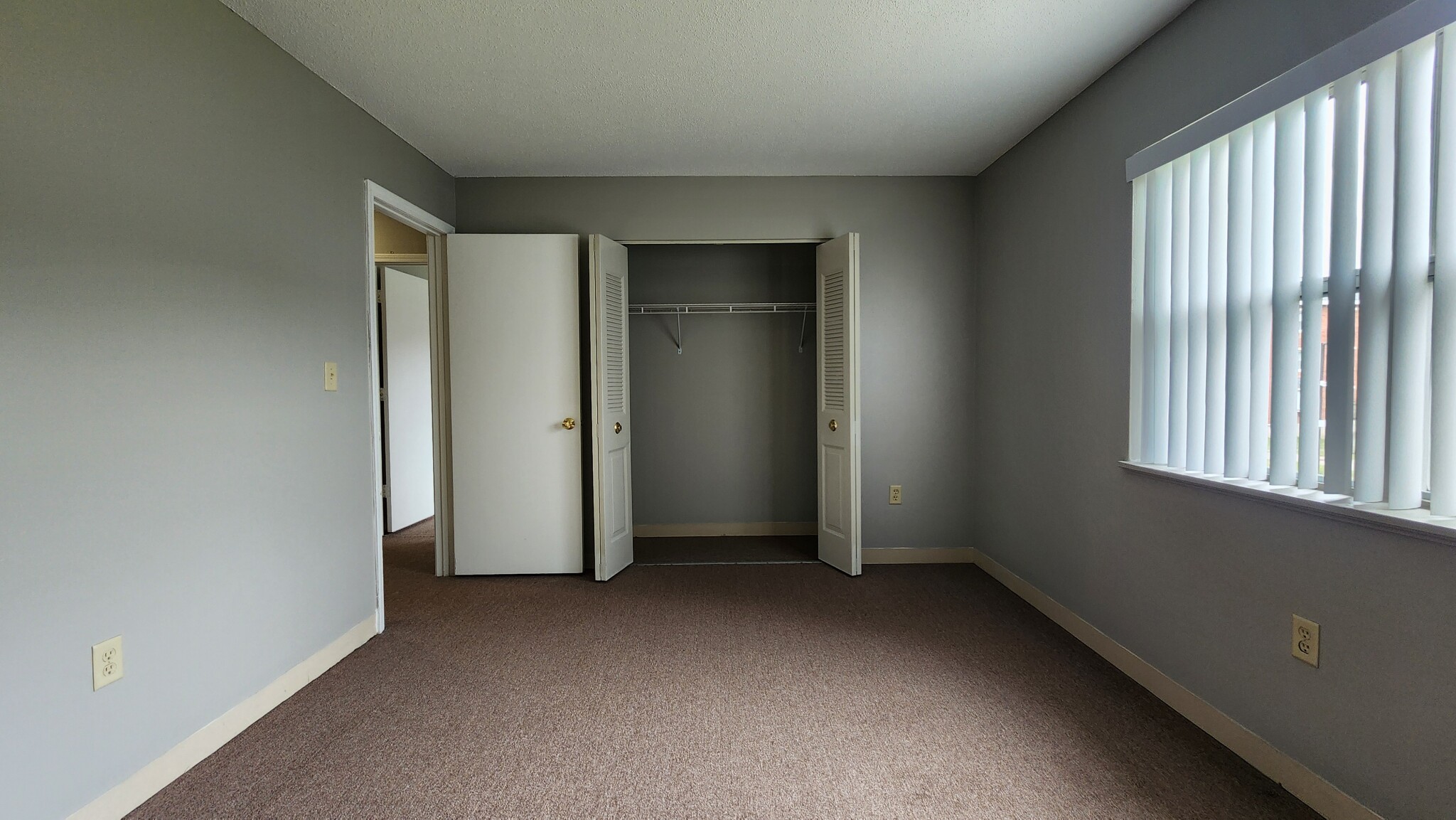102 North Point Dr, Dorchester