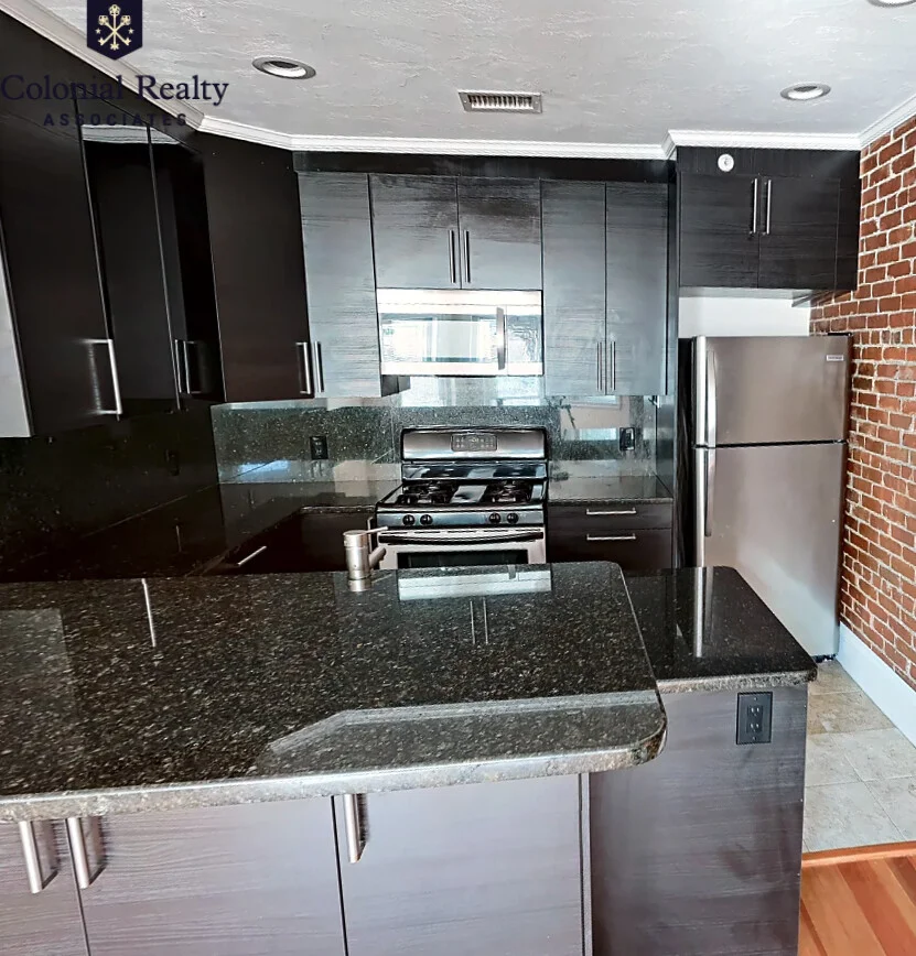 1612 Beacon St, Corey Hill