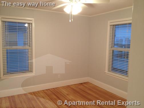 35 Frederick Ave, Tufts