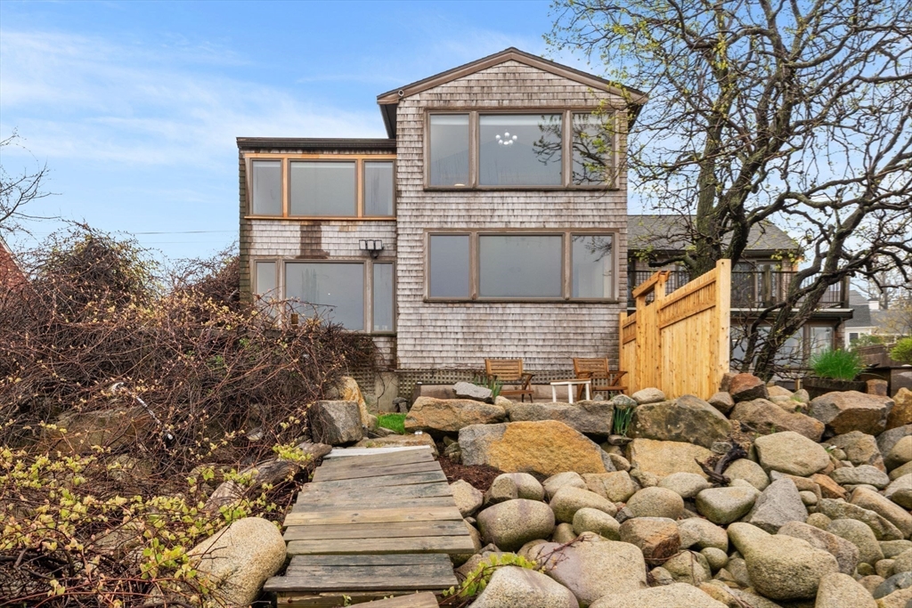 331 Granite St, Folly Cove