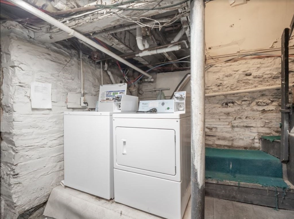 97 College Ave, Somerville