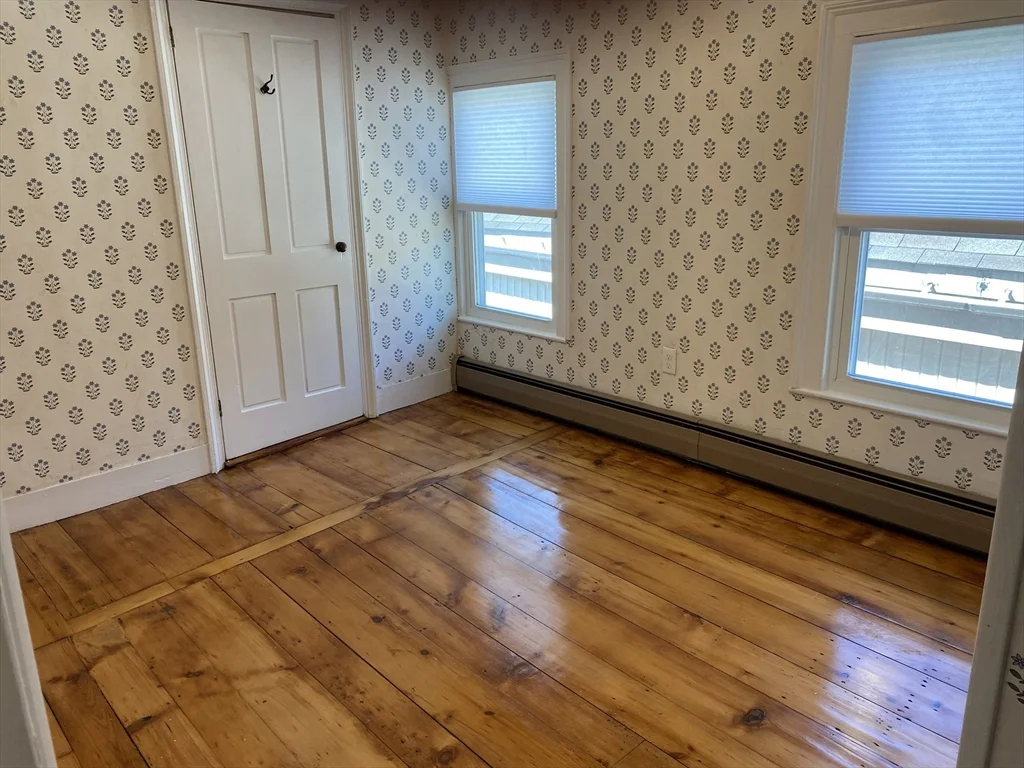 230 West Fifth St, South Boston