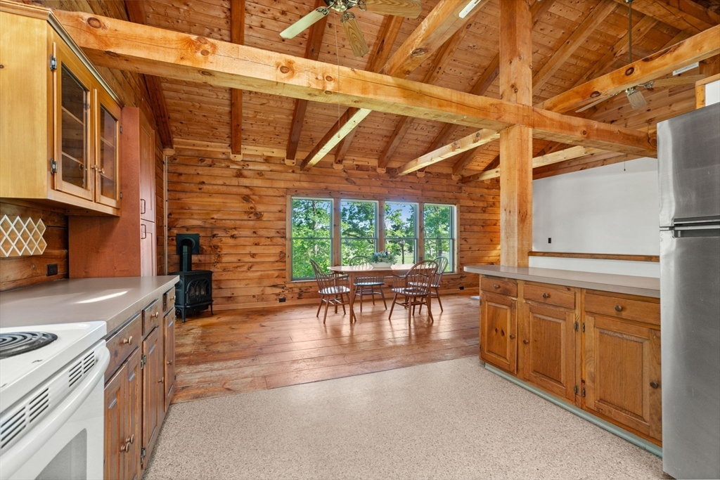 54 Marshall St, Duxbury