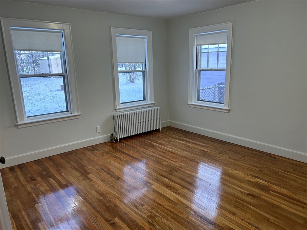 20-22 Randall Ave, Weymouth