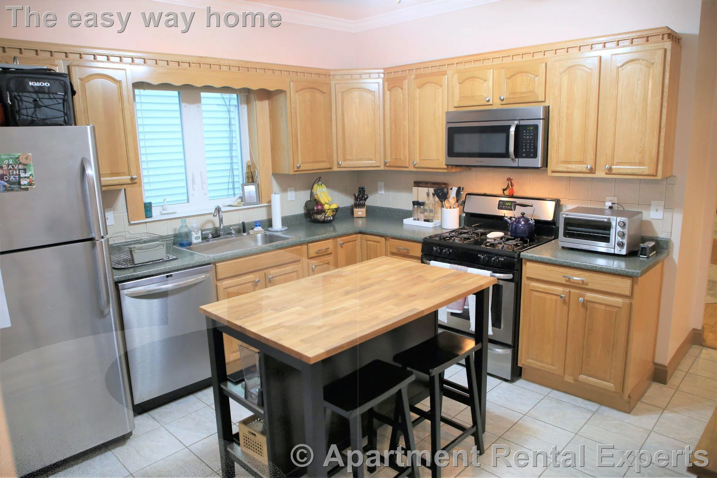 590 Main St, Magoun Square