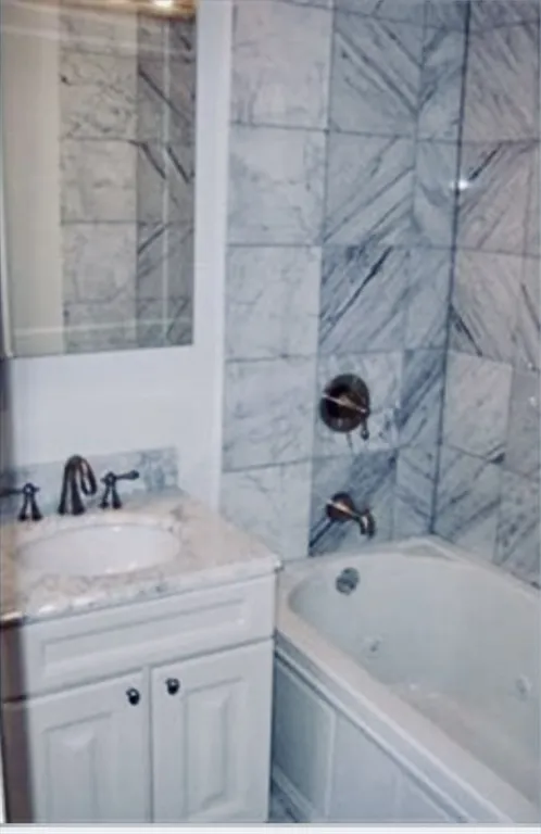 75 Burbank St, Fenway