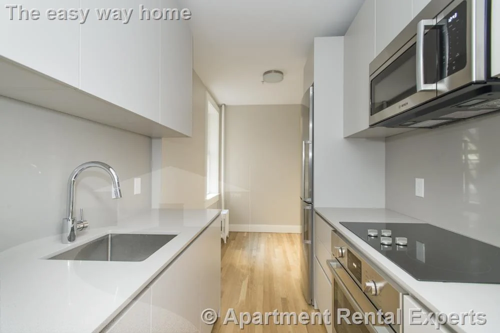 288 Chestnut Hill Ave, Brighton
