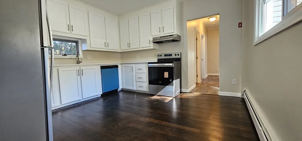 20 Park Ave, Webster