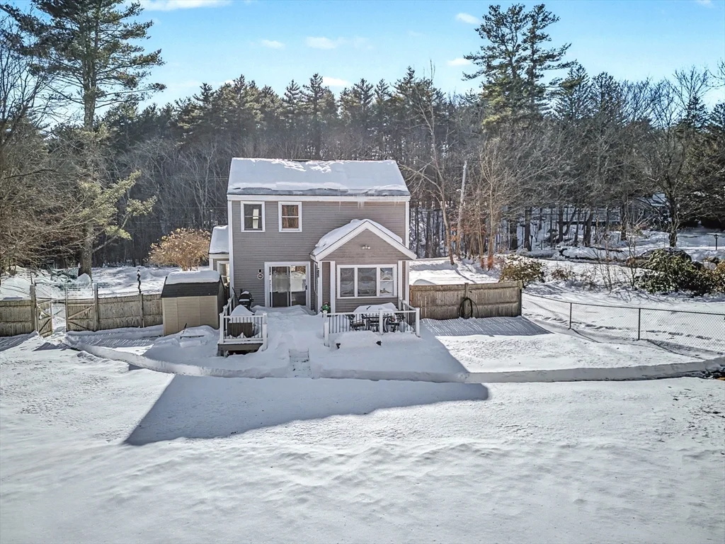 268 Wood St, Hopkinton