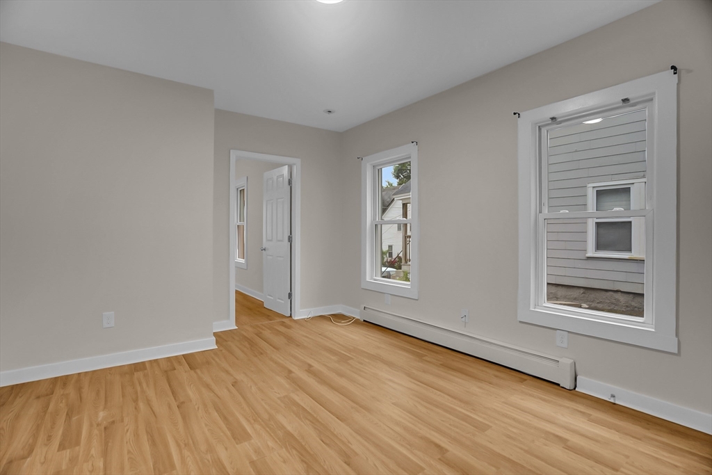 66 Pacific St, Fitchburg