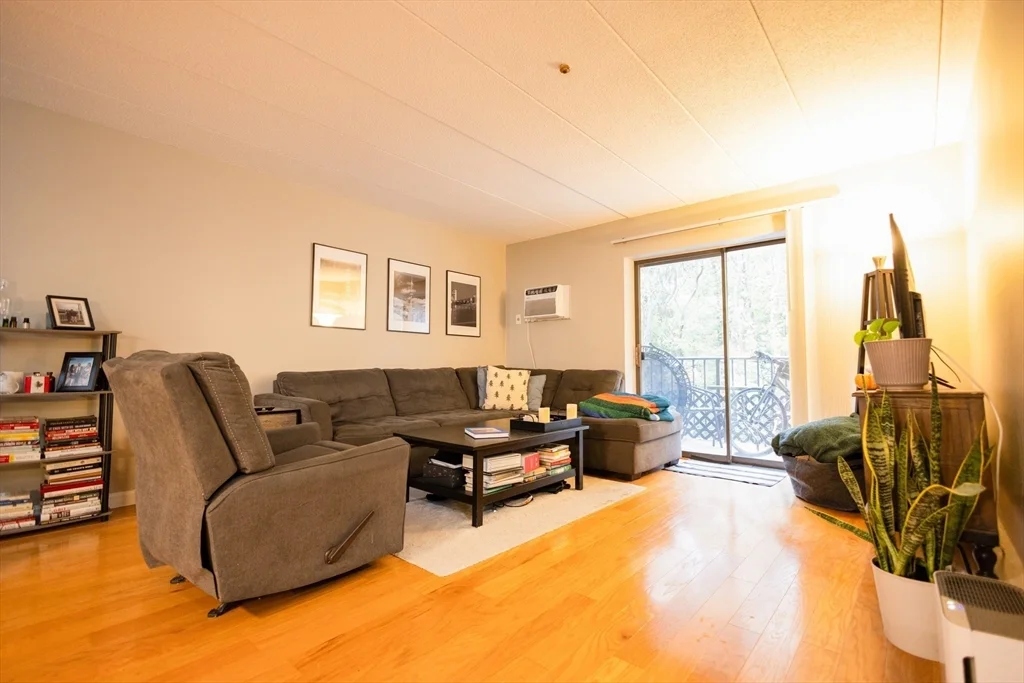 308 Quarry St, Quincy