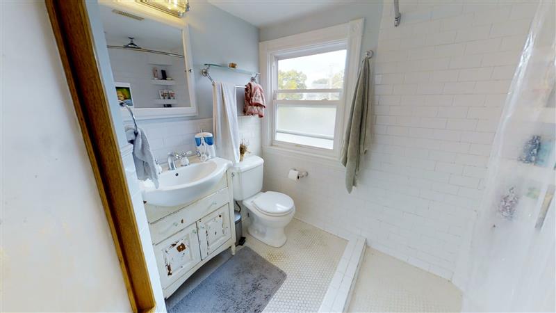 8 Claremon St, Teele Square