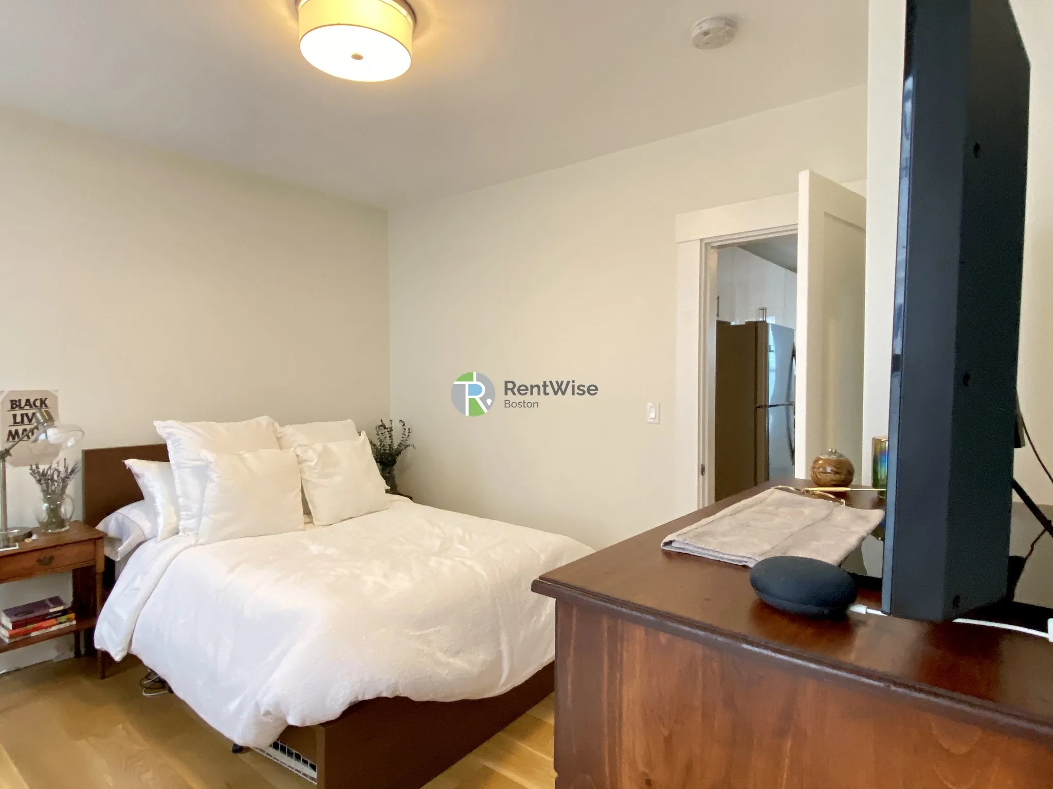 319 Columbia St, Wellington-Harrington