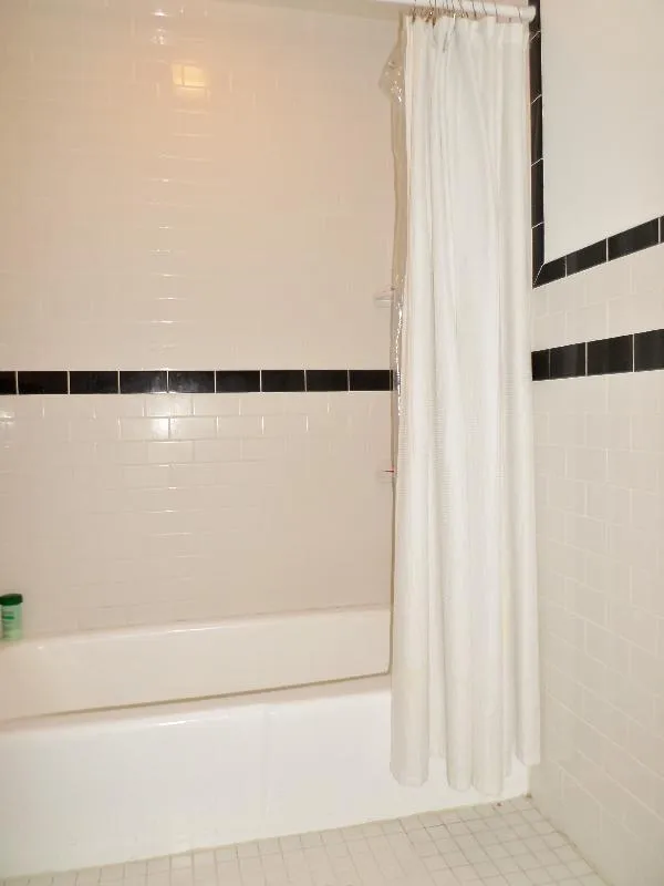 57 Westland Ave, Fenway