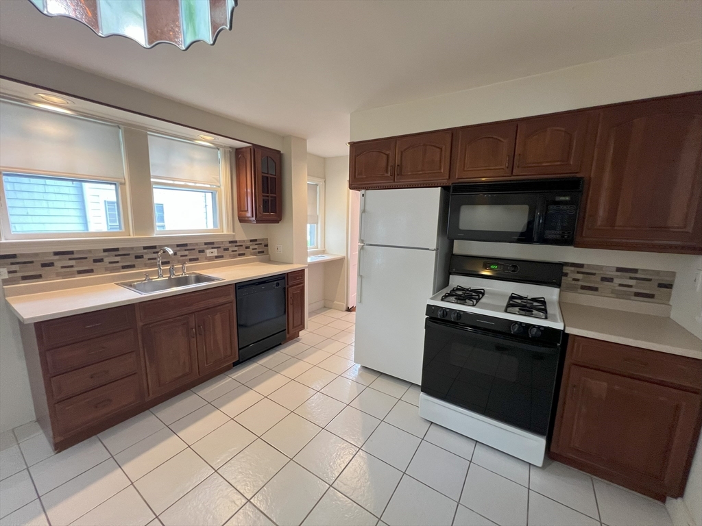 17-19 Maple St, Auburndale