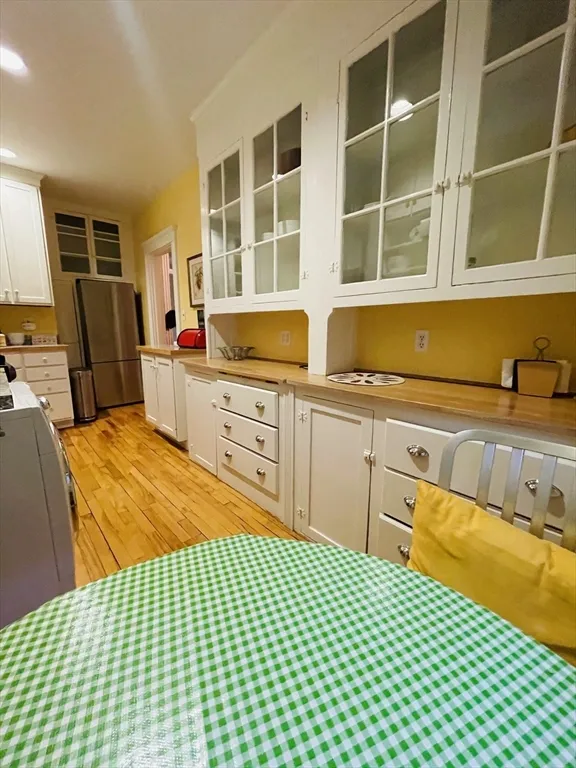 1988 Commonwealth Ave, Brighton