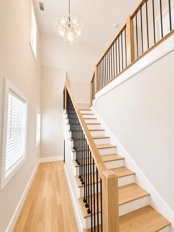 2 Summit Rd, Wellesley