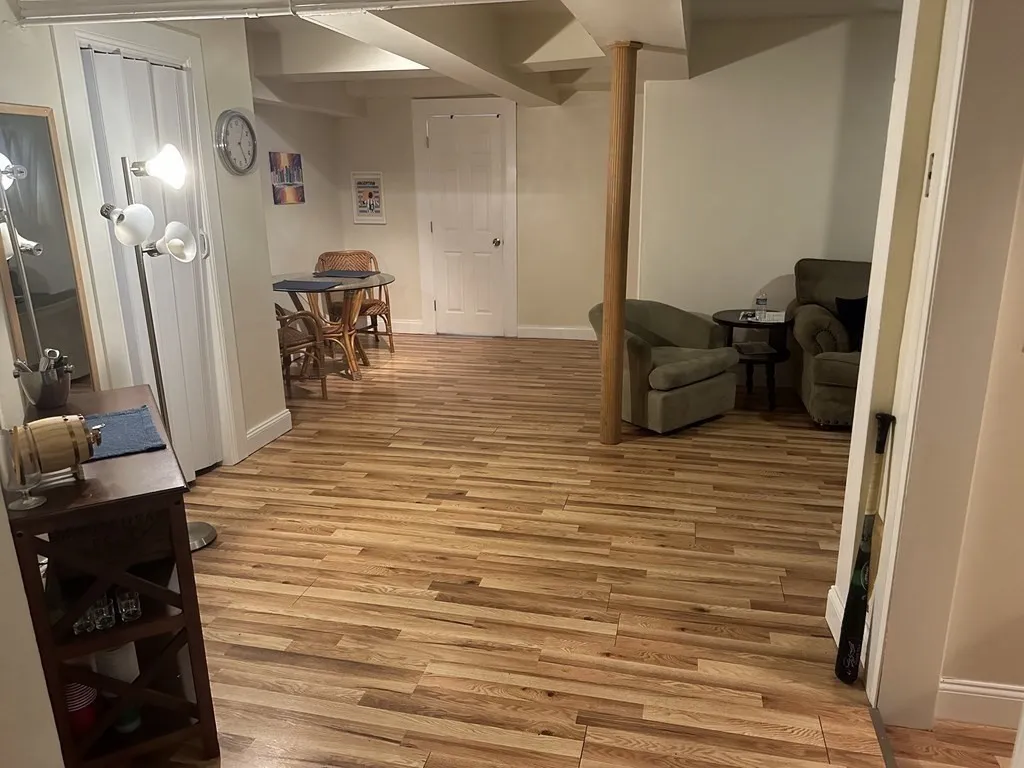 39 Glenville Ave, Allston