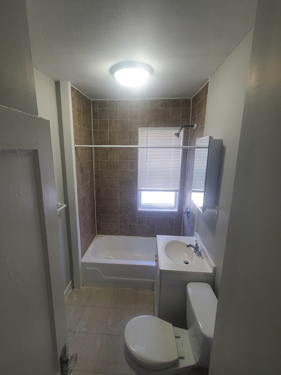 79 Rosseter St, Dorchester